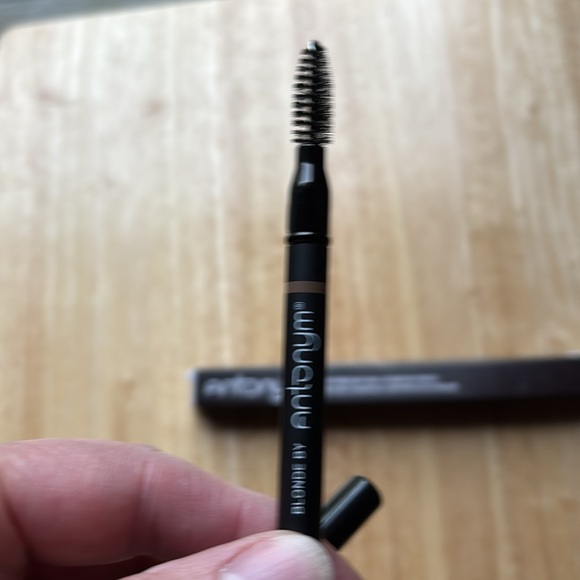 Antonym Eyebrow Pencil - Picture 3 of 4